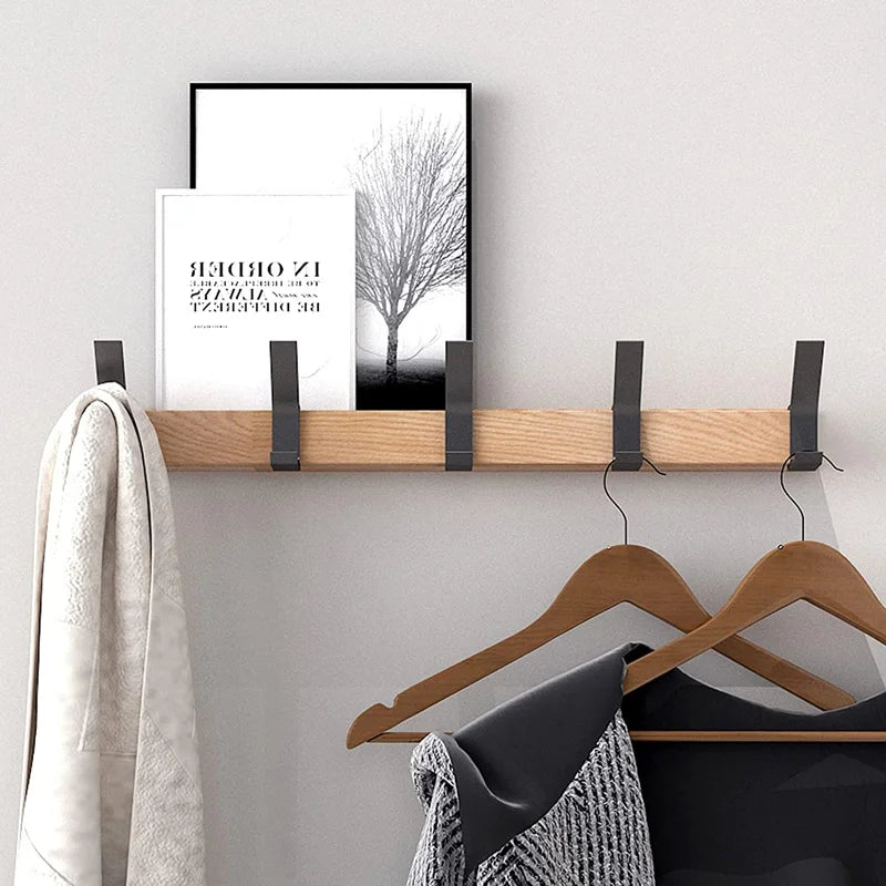 Nordivo Wandgarderobe mit beweglichen Doppelhaken | Skandinavisches Design | Holz & Aluminium | Platzsparend & Zeitgemäß