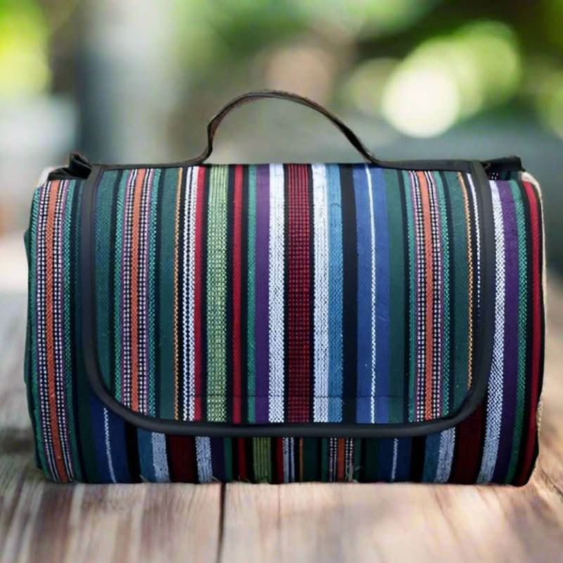 OUTDOORBLANKET – Wasserdichte Picknickdecke mit Ethno-Design für Camping und Ausflüge